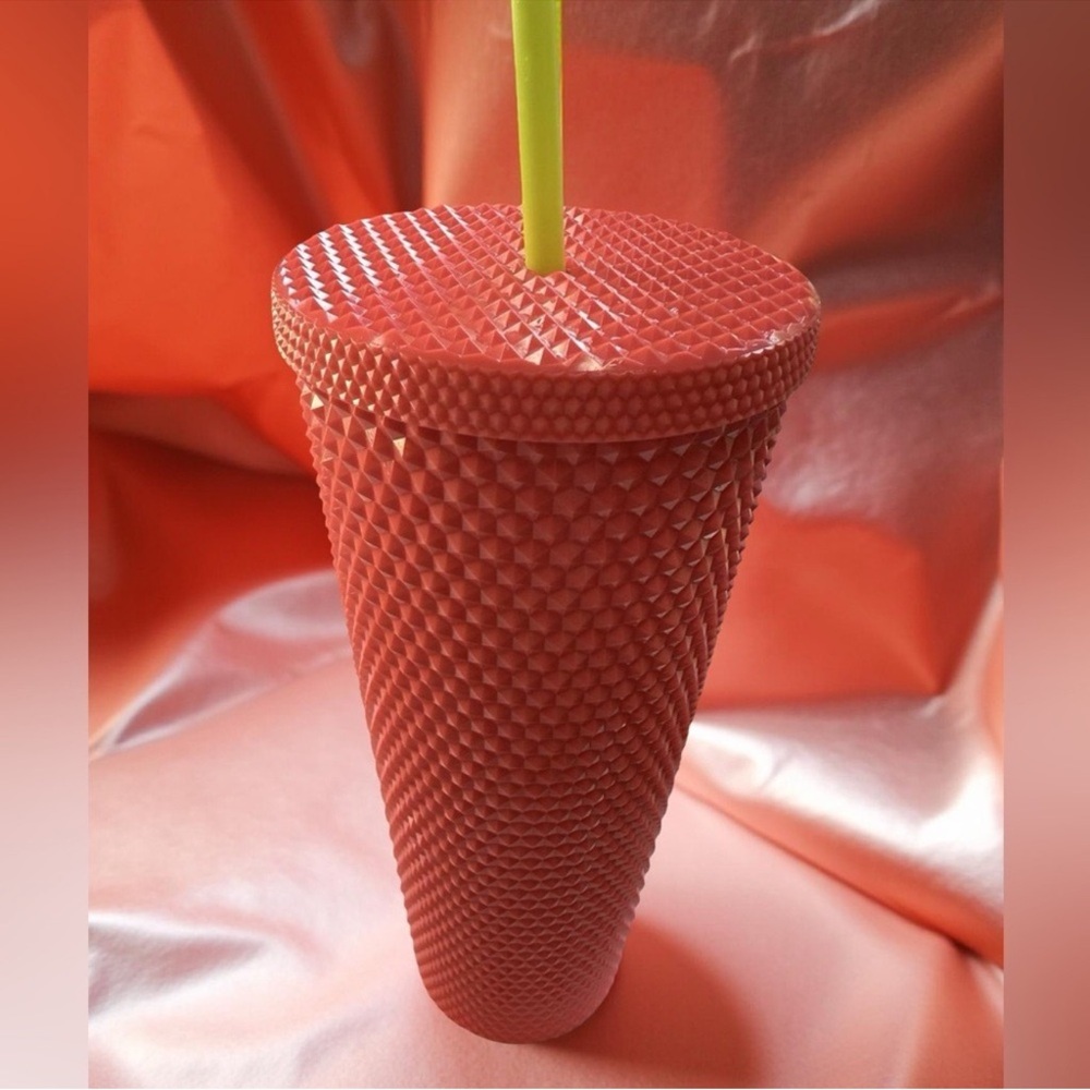 Starbucks 2022 Dragonfruit Studded Cold Cup 24oz Venti NWT